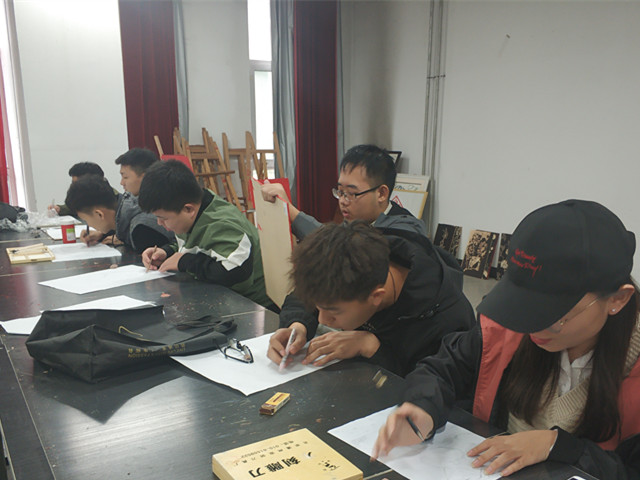 【完满班级】弘扬传统文化，传承匠心精神