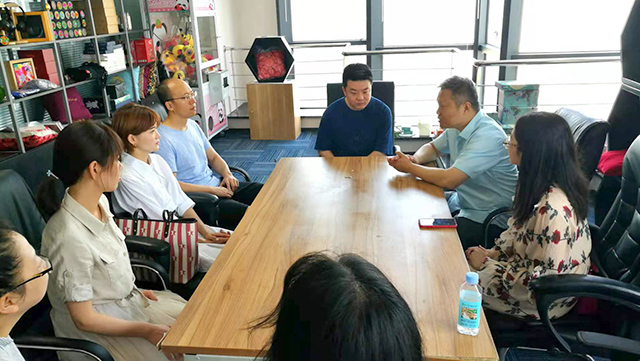 【成长导师】山西灌木文化传媒有限公司CEO黎贯宇签约0638太阳集团官网青年教师成长导师