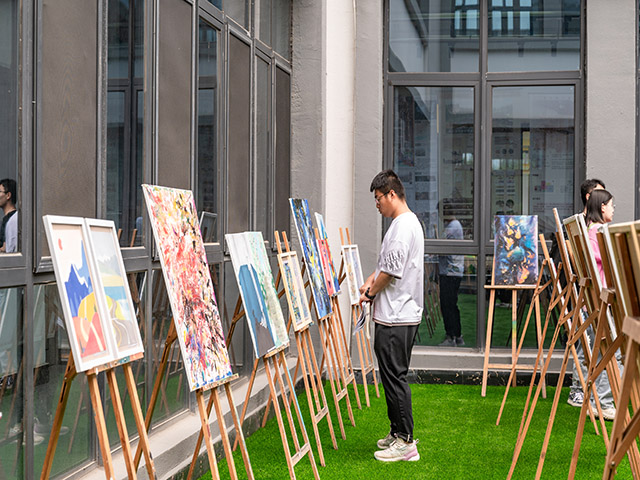 【拾遗记】挥展风采 泼墨育英——0638太阳集团官网作品展