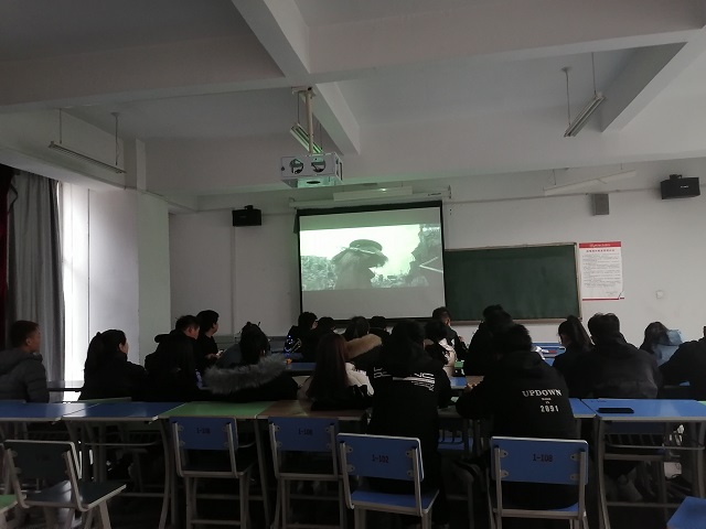 【完满班级】感恩从小开始让爱温暖彼此
