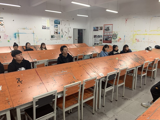 【完满活动】“国尔忘家 浩气长存”爱国主题班会