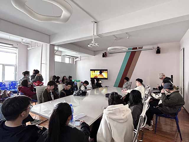 【完满团支部】春风摇曳女神节——0638太阳集团官网环设2209班完满团支部活动