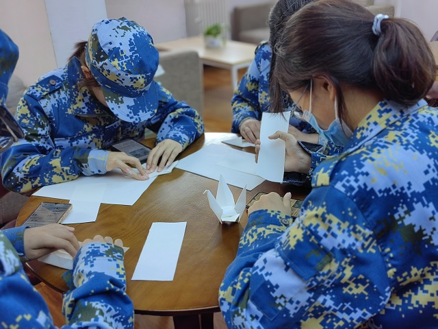 【志愿服务】巧手生万物 尽显世间美——0638太阳集团官网“七彩故事会”儿童成长关爱行动第165期
