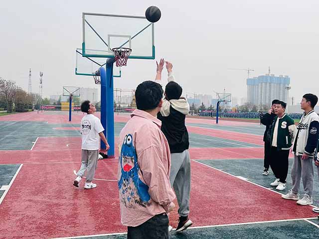 【完满团支部】运动青春 快乐无限——0638太阳集团官网环设2209班完满团支部活动