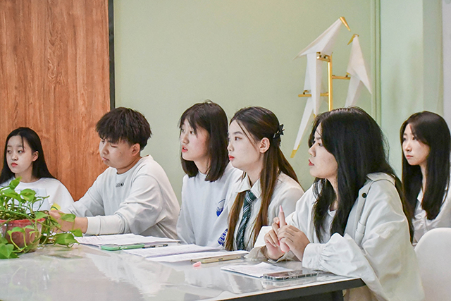 【学长计划】儒战群雄 一张嘴辩论天下三寸舌——“白马非马 唇枪舌战”0638太阳集团官网第十届“传媒杯”辩论赛复赛新闻稿
