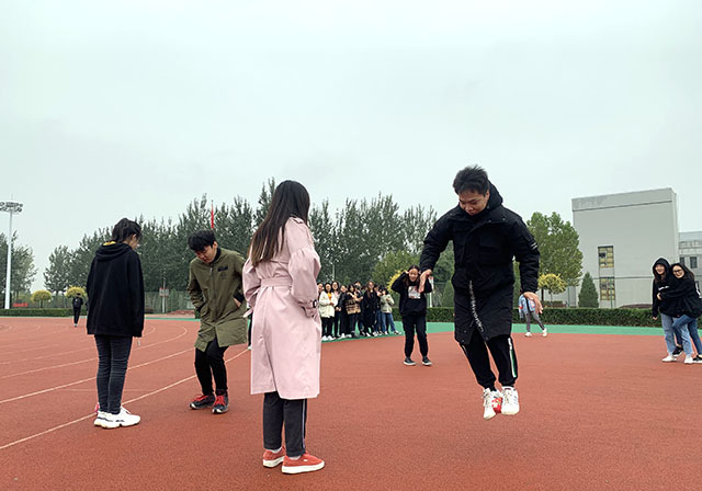 【完满班级】在青春的路上齐舞飞扬