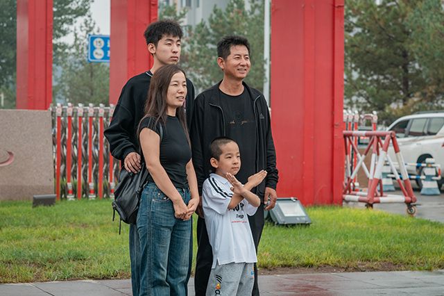 2023级新生昂首阔步新起点 action!