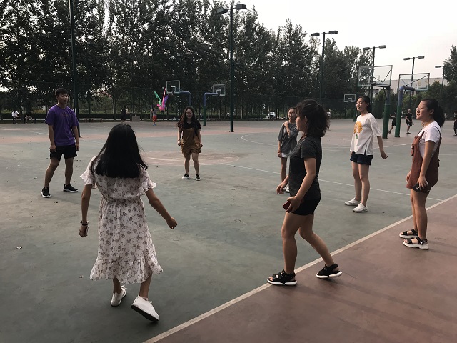 【完满班级】“艺彩飞扬,宣扬活力”