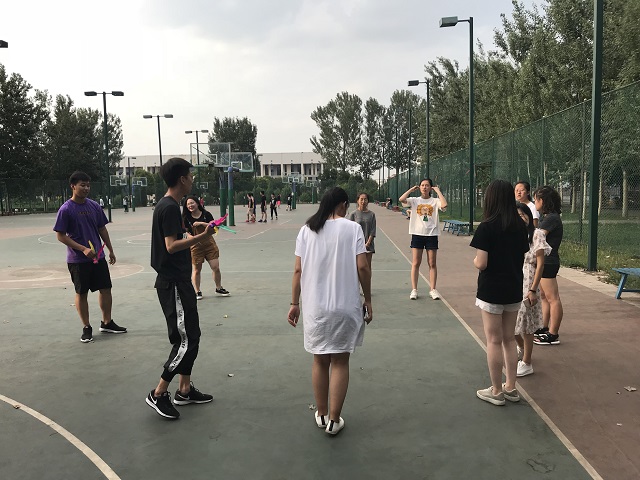 【完满班级】“艺彩飞扬,宣扬活力”