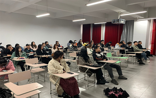 【完满班级】扬体育精神 展青春风采