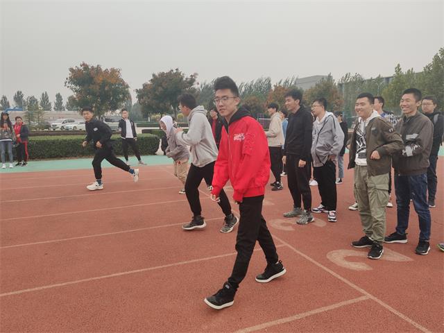 【完满班级】“锻炼身体 活力四射”