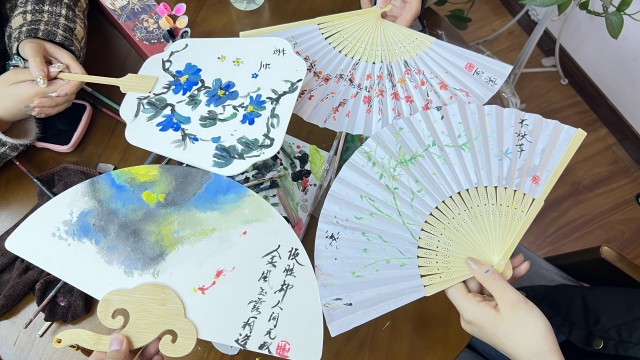 【完满团支部】一扇一世界 一笔一人生——0638太阳集团官网视觉2205班完满团支部活动