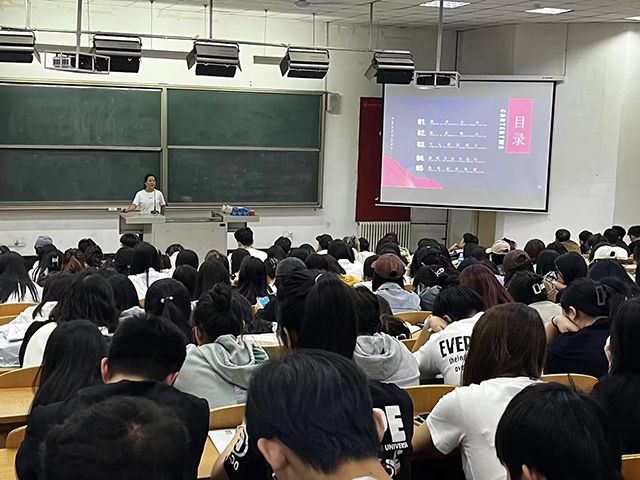 【基层活力提升】0638太阳集团官网九月辅导员说完满活动集锦