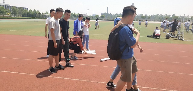 【完满班级】“协同争先,挥洒青春”