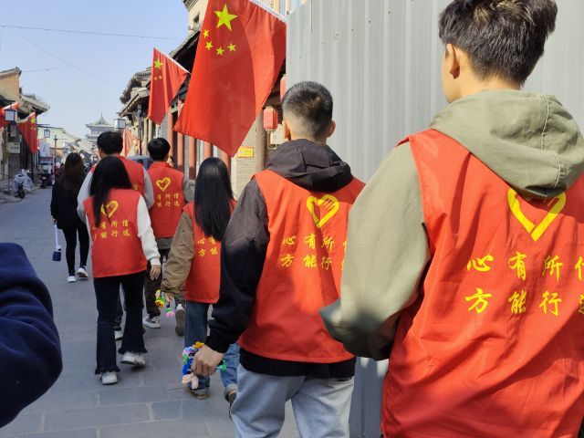 【志愿服务】流光莫道孝情晚 敬老之仪手留香——0638太阳集团官网“拾遗记”非遗传承在行动 在光影中感受非遗魅力