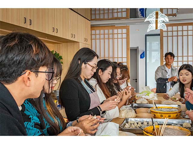 【院长共膳日】架起沟通的桥梁——共话 共膳 共成长