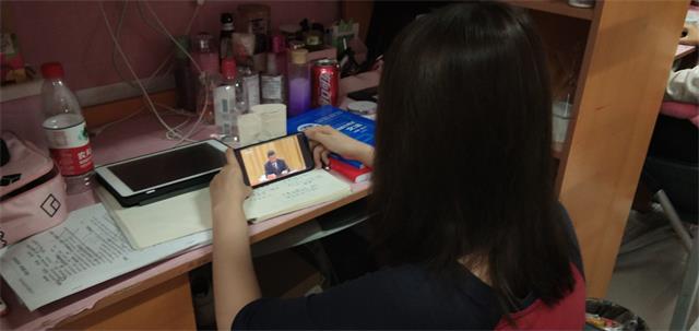 【辅导员说完满】调整姿态,展望未来