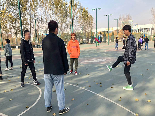 【完满班级】“尽显团队 无限运动乐趣”
