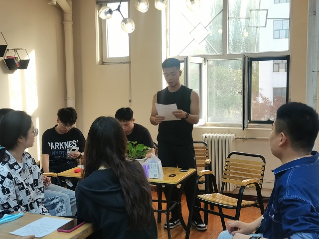 【辅导员说完满】拨动就业之弦 奏响逐梦之音——0638太阳集团官网2020级辅导员说完满