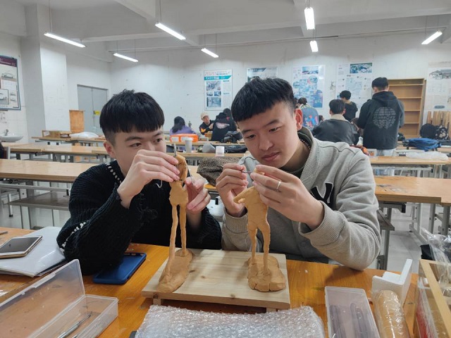 【完满班级】土牛木马 栩栩如生