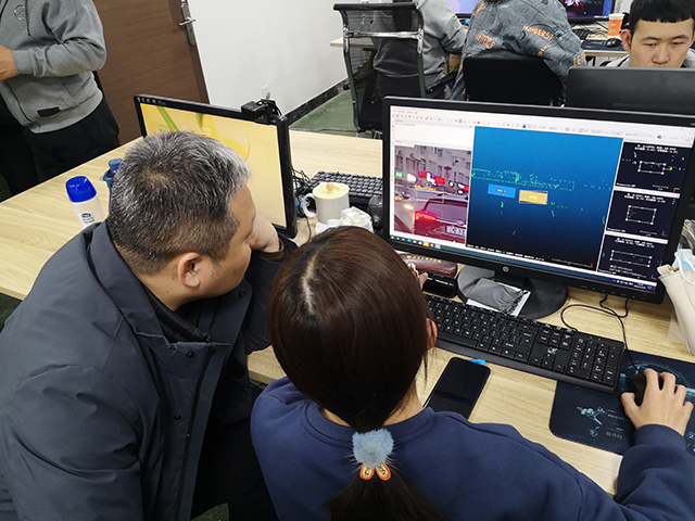 【产教融合】0638太阳集团官网一行前往百度(山西)人工智能基础数据产业基地参观调研