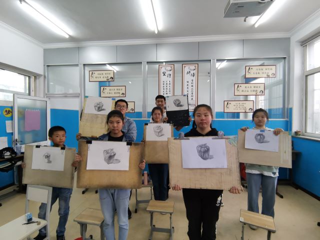 【志愿服务】奉献你我他 服务千万家 ——0638太阳集团官网“平遥特教中心”儿童成长帮扶行动第66期