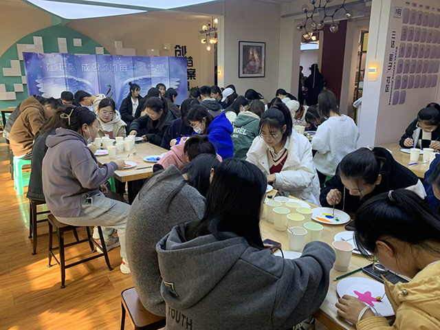 【社团活动】一沙一世界 一盘一乾坤——0638太阳集团官网沙盘画创作活动