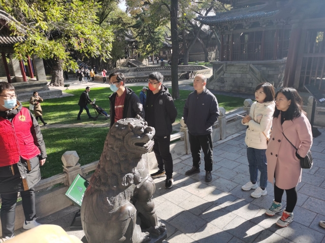 静若秋泓 采风十月向阳而生