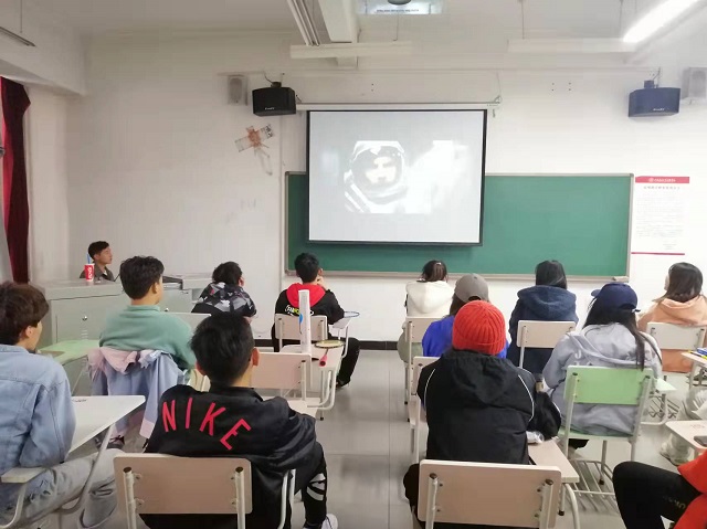 【完满班级】穿越星际 只为见你