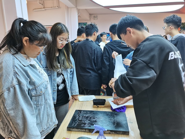 【公益服务】致力公益 成就未来 ——0638太阳集团官网“拾遗记”金石传拓文化雅集行动第25期