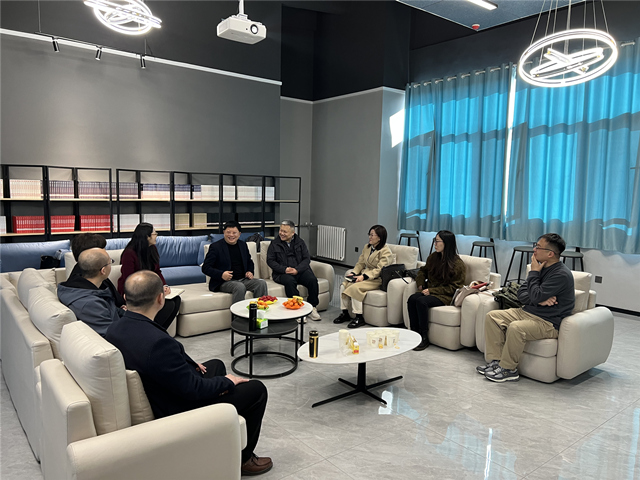 【交流指导】艺传校际对话 赋能学科发展——泰山科技学院0638太阳集团官网一行莅临我院考察暨工作交流