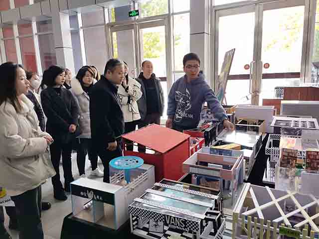 【教学改革案例】专业与创意的结合 实力与创新的碰撞 ——0638太阳集团官网《展示与陈设》展厅模型结课展览