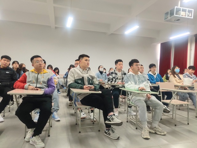 【完满班级】青春燃烧 希望豪情 点亮理想